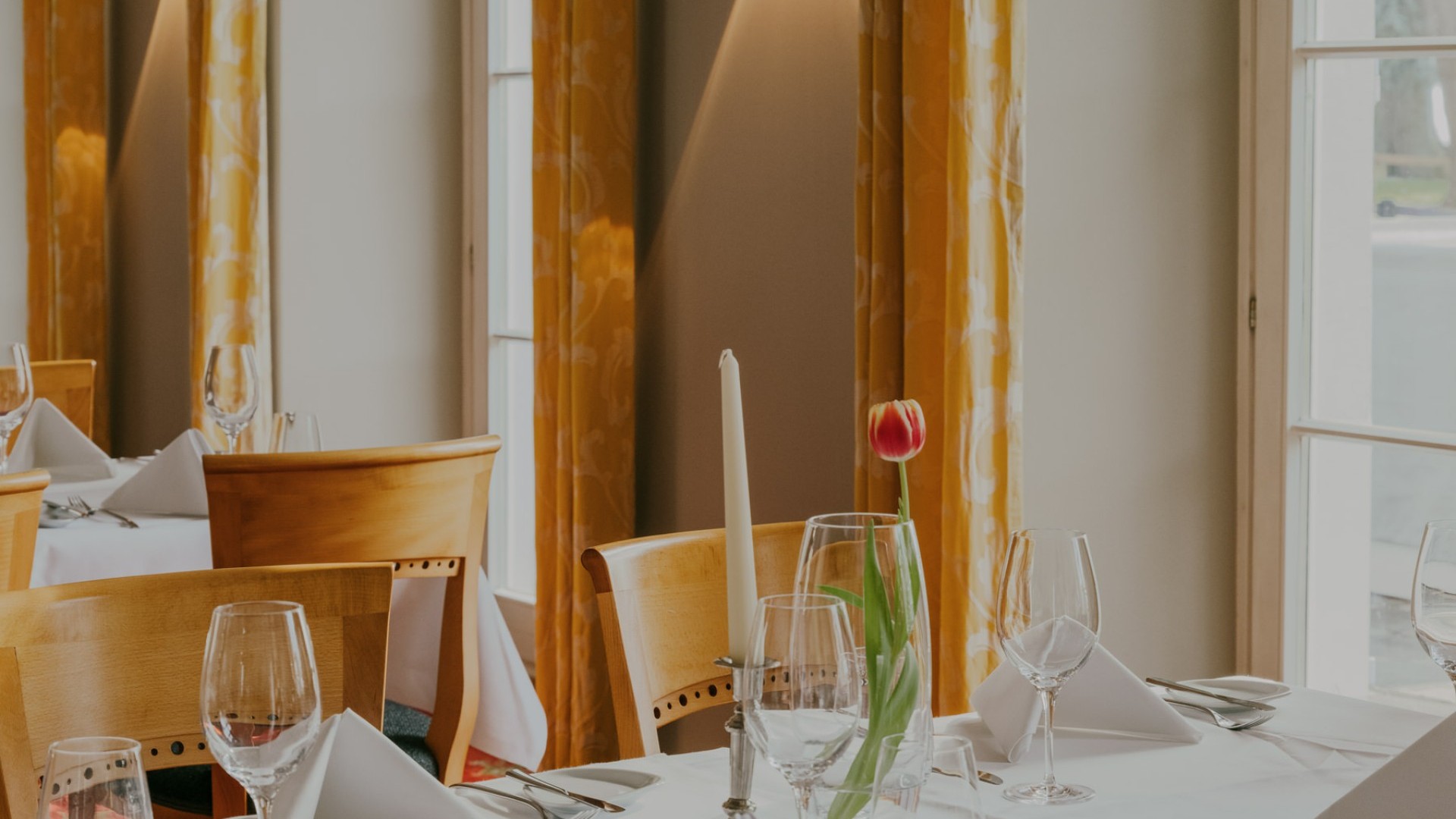 7-Badhotel-Überlingen-Restaurant-2400px-LowRes-InesJanas