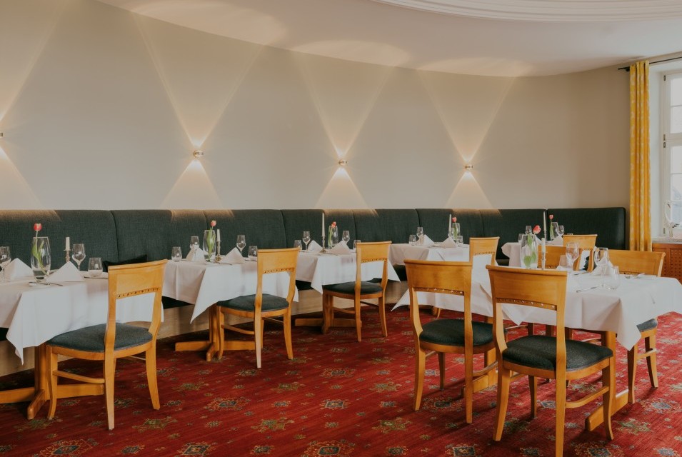 8-Badhotel-Überlingen-Restaurant-2400px-LowRes-InesJanas
