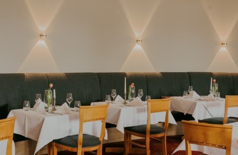 9-Badhotel-Überlingen-Restaurant-2400px-LowRes-InesJanas