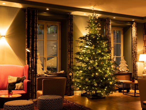 Weihnachten-im-Bad-Hotel-Überlingen_Weihnachtsfeiern-im-Bad-Hotel_Bad-Hotel-Überlingen_Adventszeit-im-Bad-Hotel-Überlingen