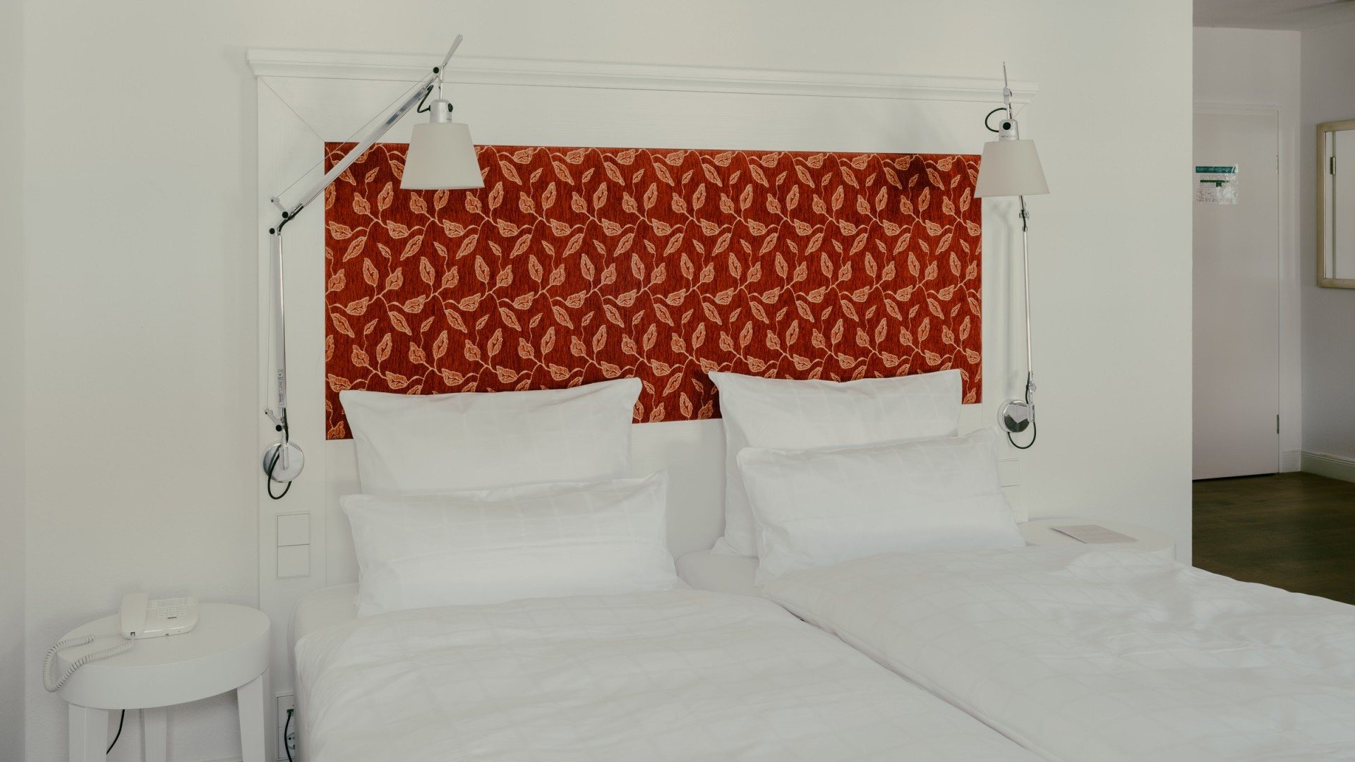 1-Badhotel-Überlingen-Haupthaus-Z213-2400px-LowRes-InesJanas