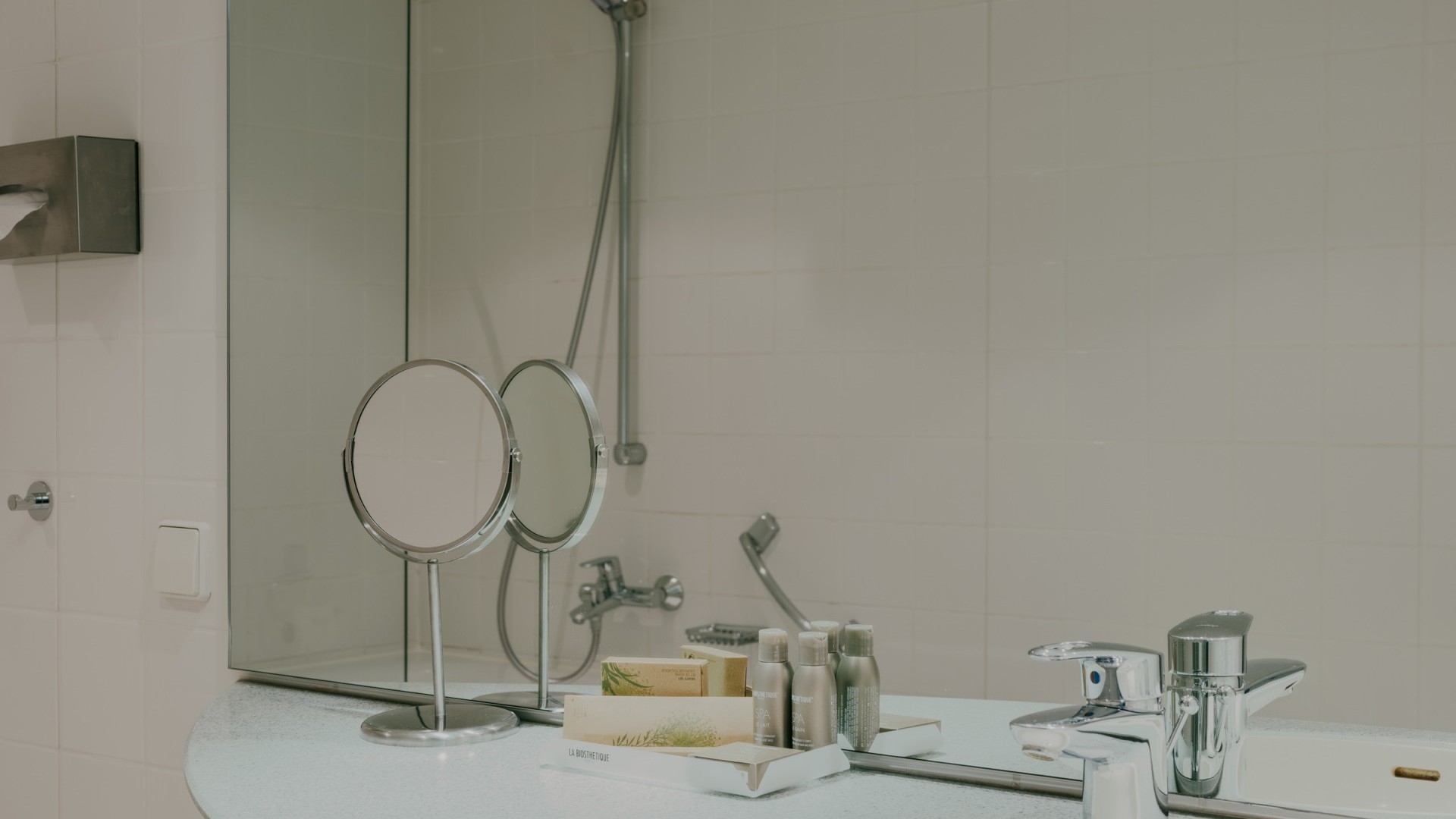 11-Badhotel-Überlingen-Haupthaus-Z11-2400px-LowRes-InesJanas