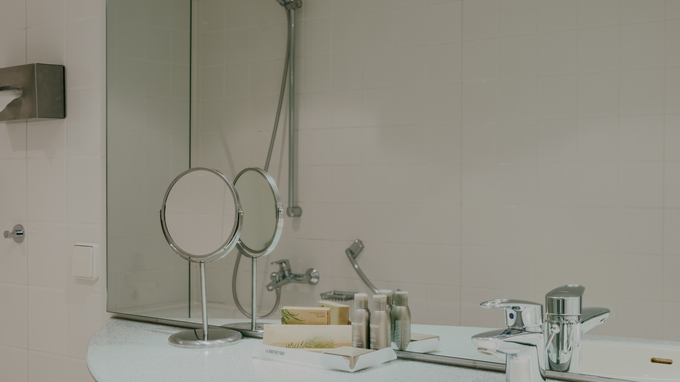 11-Badhotel-Überlingen-Haupthaus-Z11-2400px-LowRes-InesJanas