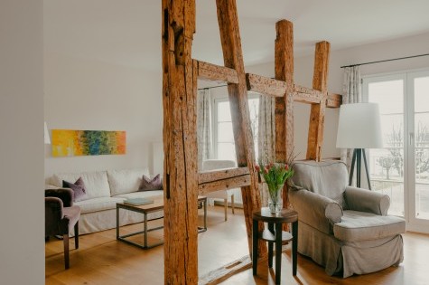 1-Badhotel-Überlingen-Haupthaus-Z206-2400px-LowRes-InesJanas