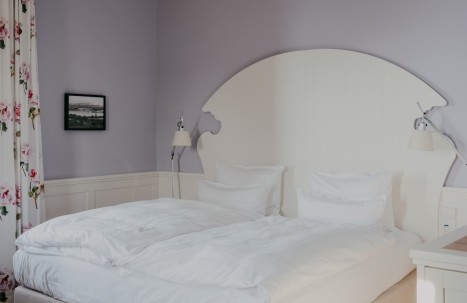 5-Badhotel-Überlingen-Turmzimmer418-2400px-LowRes-InesJanas