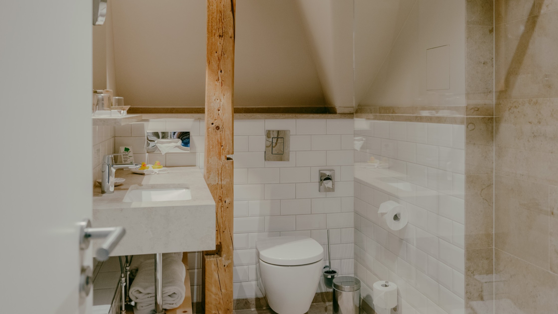 4-Badhotel-Überlingen-Villa-410-2400px-LowRes-InesJanas