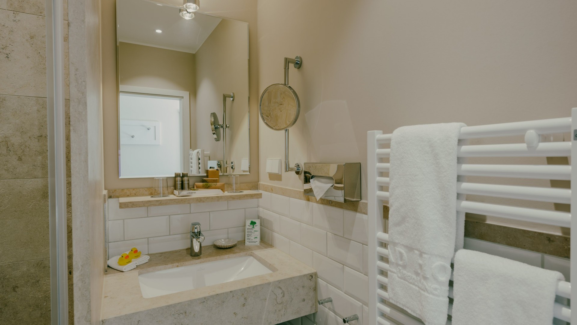 8-Badhotel-Überlingen-Villa-403-2400px-LowRes-InesJanas