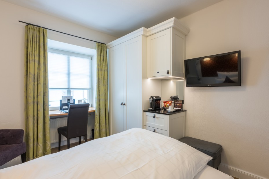 Haupthaus Einzelzimmer Classic Blick vom Bett