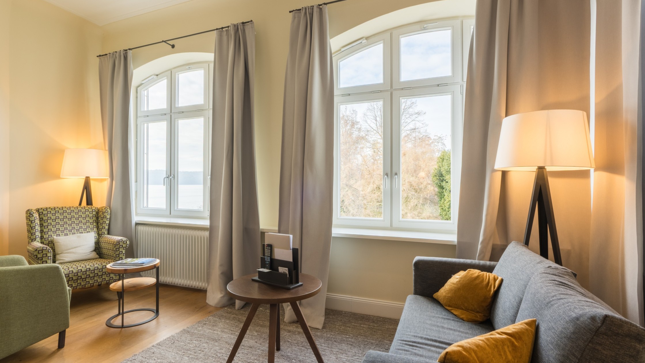 Villa Seeburg Familienzimmer Sitzbereich