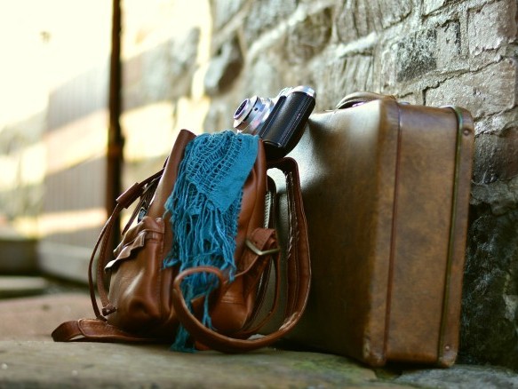 suitcase-g2b68f6c13_1920